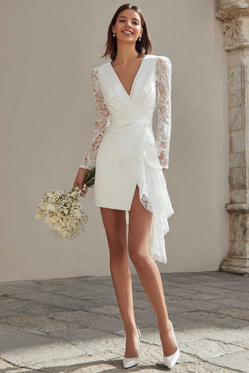 Ivoire V-Neck Moulante Manches Dentelle Ruclée Robe de Mariée Courte avec Fente
